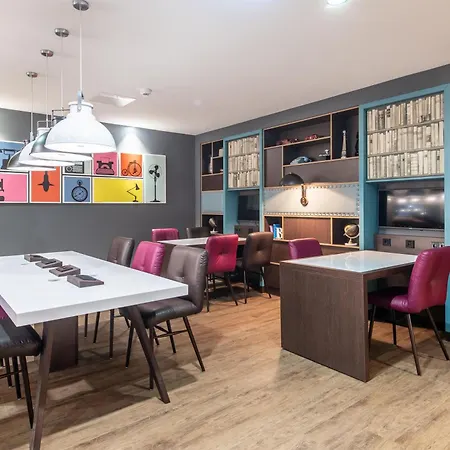 Hotel Premier Centre 3*